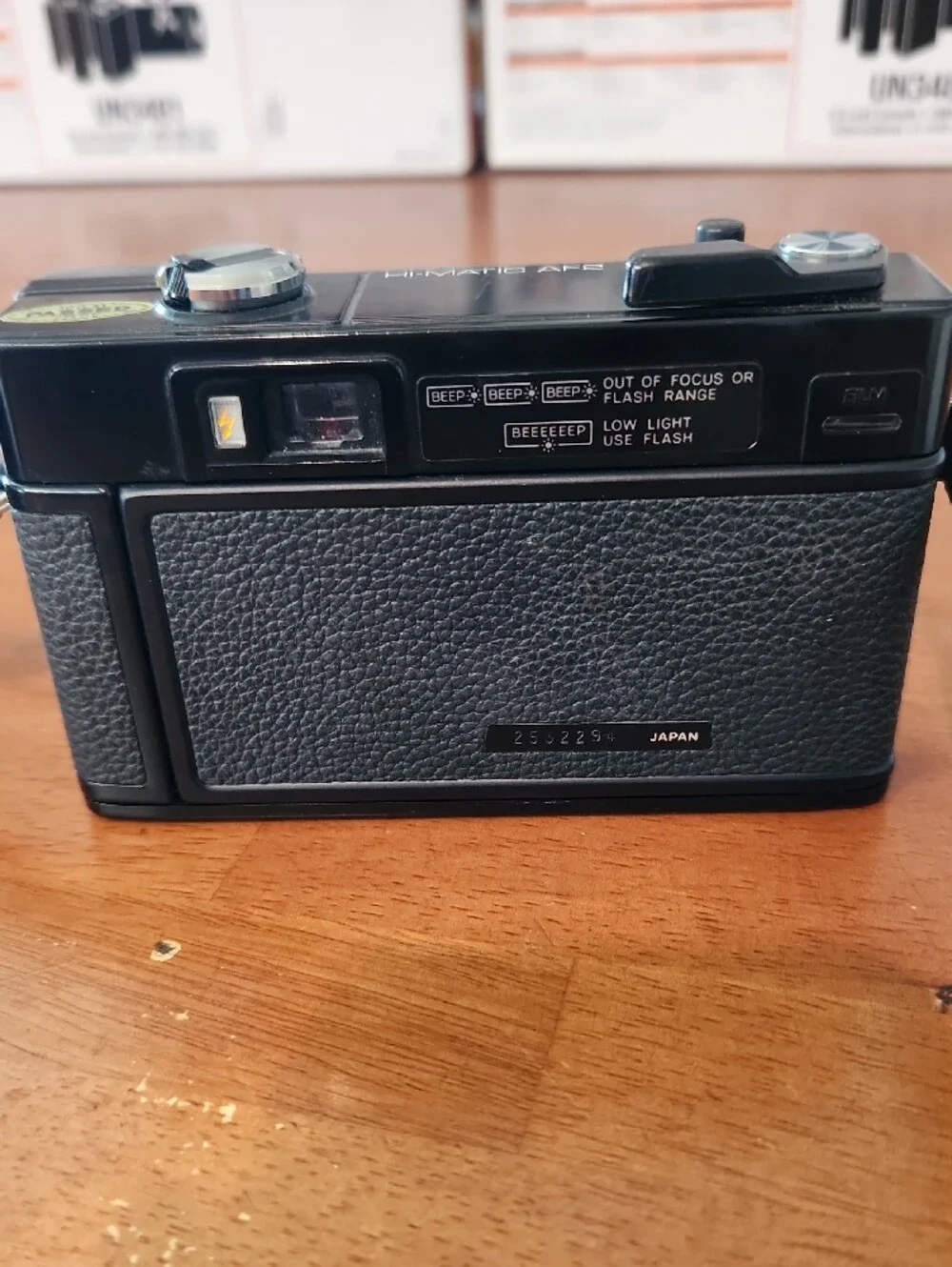 Vintage Minolta Hi-Matic AF2 35mm point-and-shoot film camera Untested